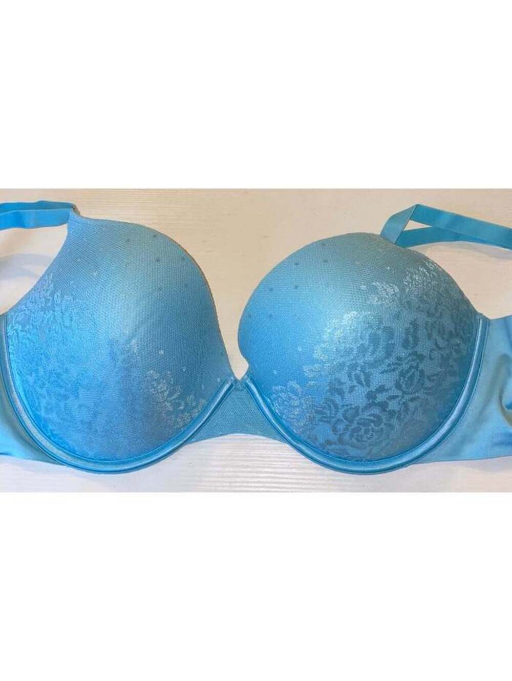 Secret Treasures bra size 36 DD